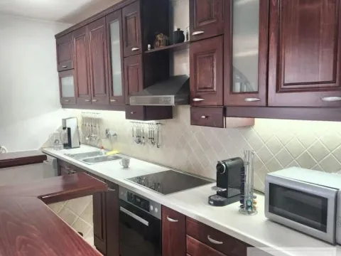 Izdavanje, trosoban stan, 130m², Telep, Novi Sad Sve Podlokacije - image 21