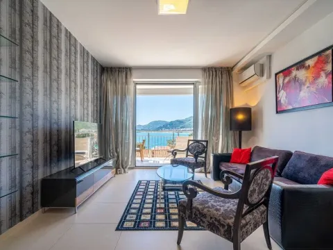 Sale, apartment, 75m², Pržno, Budva - image 2