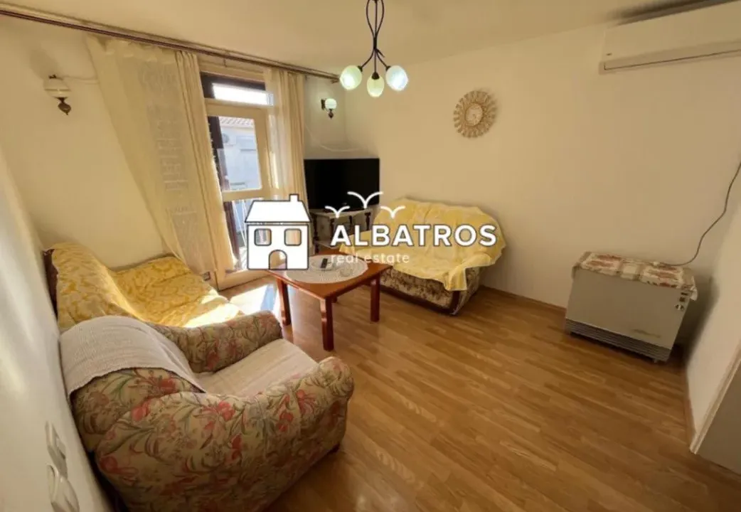 Sale, three bedroom apartment, 72m², Ilino, Bar