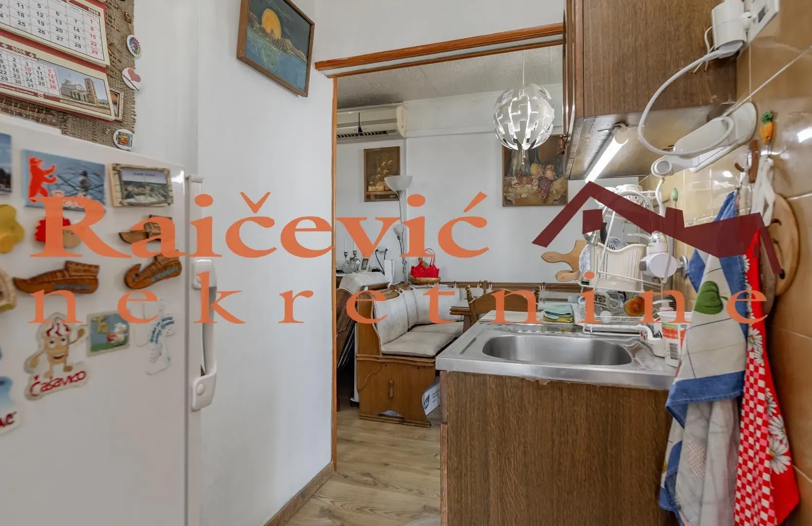 Prodaja, dvosoban stan, 62m², Zemun Save Kovačevića, Zemun Sve Podlokacije