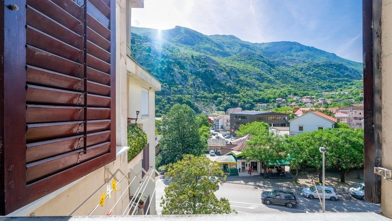 Sale, two bedroom apartment, 65m², Škaljari, Kotor