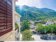 Sale, two bedroom apartment, 65m², Škaljari, Kotor - image 1