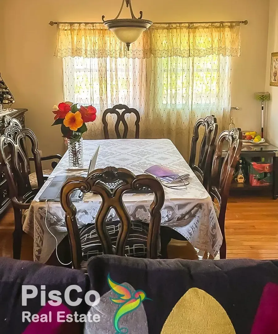Prodaja, kuća, 210m², Donja Gorica, Podgorica