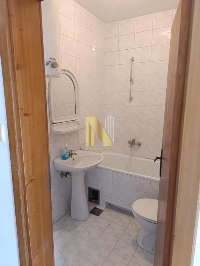 Izdavanje, garsonjera, 24m², Grbavica, Novi Sad Sve Podlokacije
