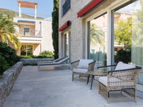 Sale, three bedroom apartment, 180m², Portonovi, Herceg Novi - image 5