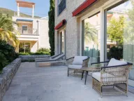 Sale, three bedroom apartment, 180m², Portonovi, Herceg Novi - image 5