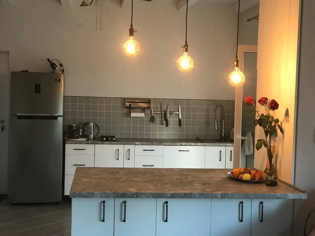 Izdavanje, kuća, 120m², Tivat, Crna Gora