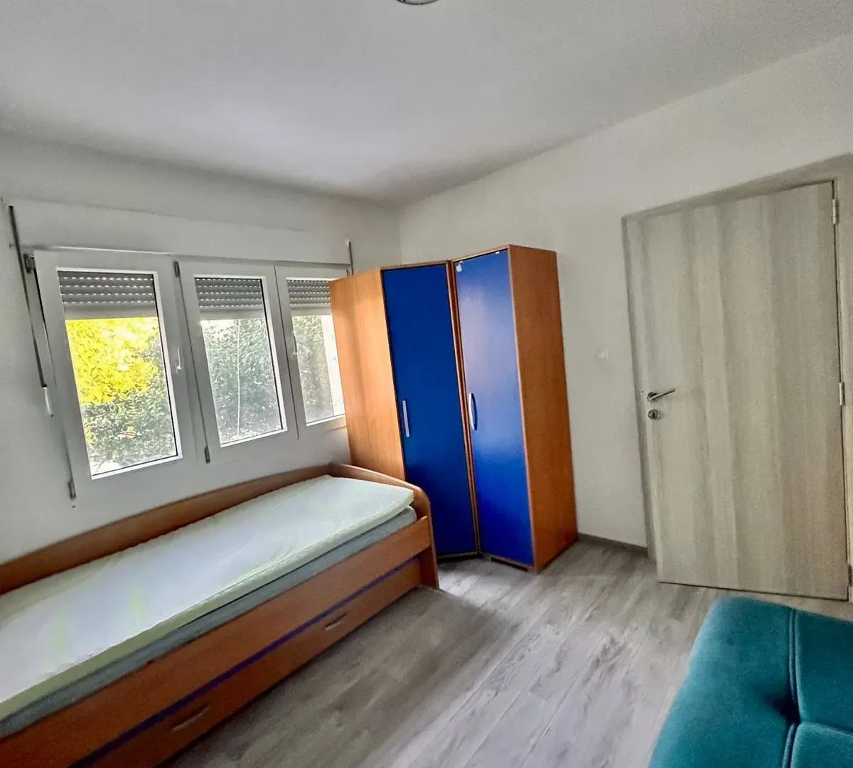 Rent, two bedroom apartment, 67m², Centar, Bar