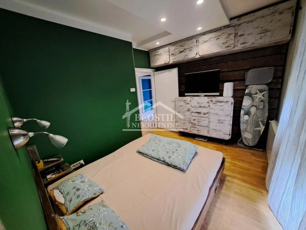 Izdavanje, dvosoban stan, 61m², Novi Beograd Sve Podlokacije, Beograd