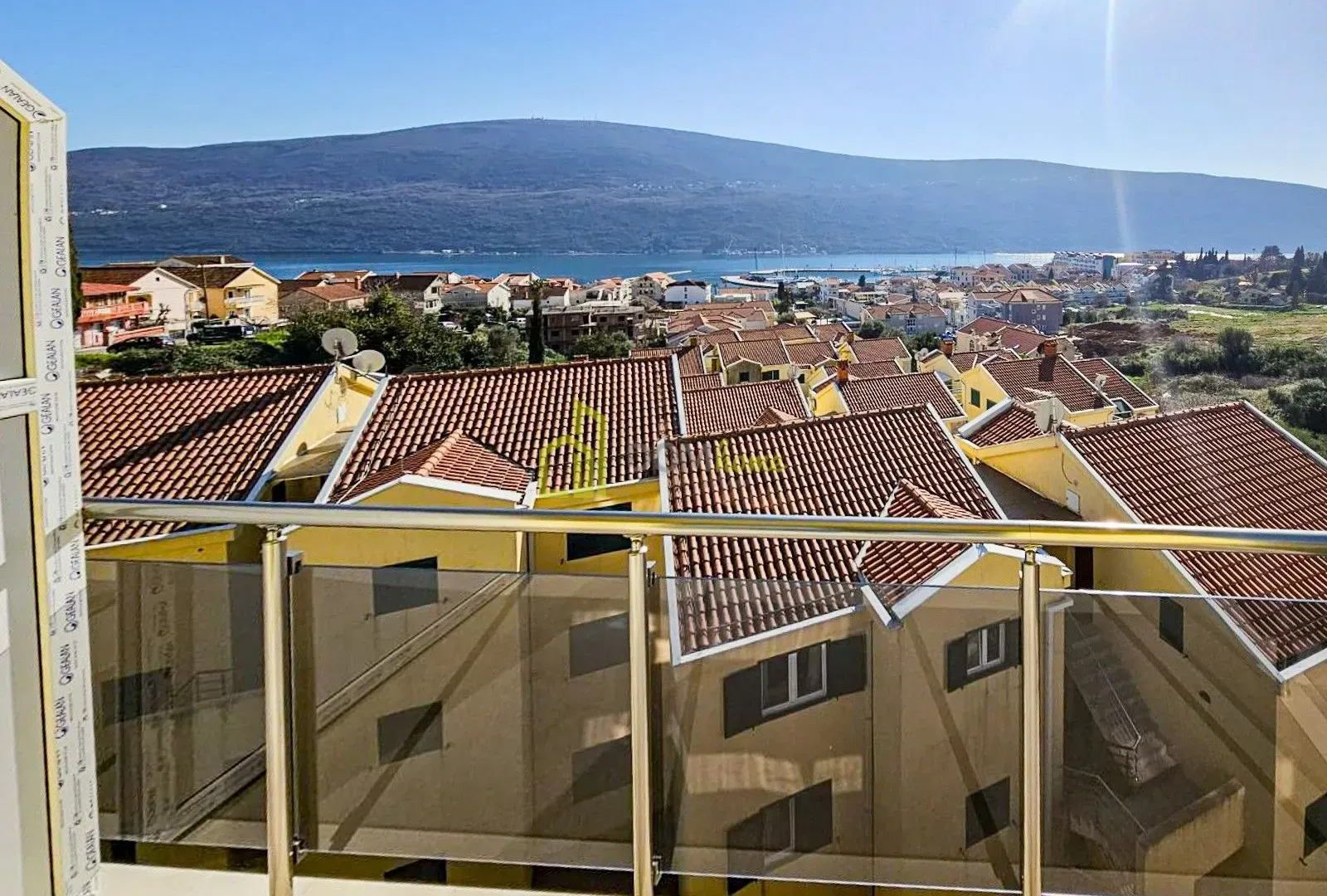 Prodaja, jednosoban stan, 45m², Đenovići, Herceg Novi