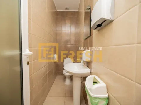 Izdavanje, poslovni prostor, 150m², Donja Gorica, Podgorica - image 3