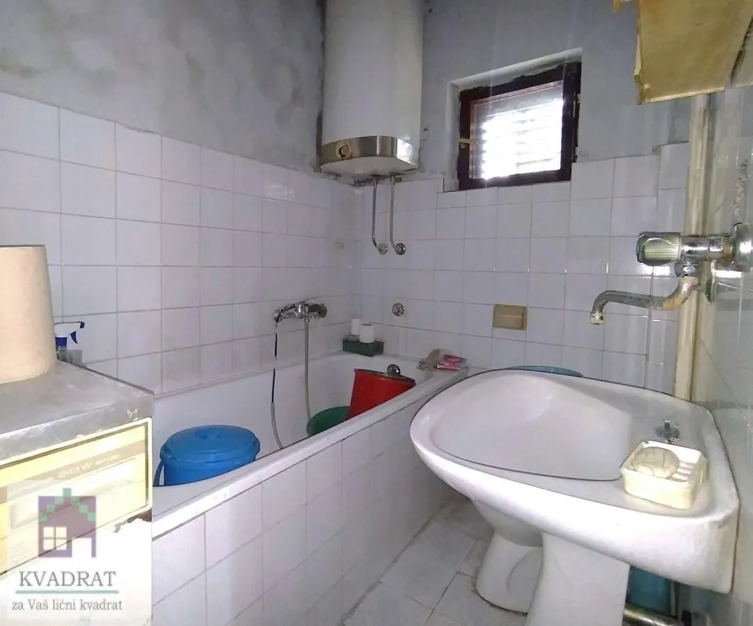 Prodaja, kuća, 90m², Vladimirci, Srbija