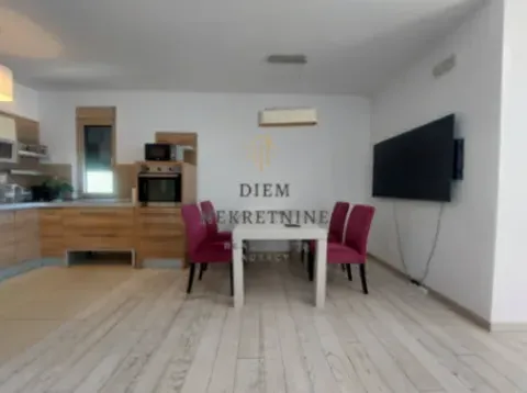 Rent, two bedroom apartment, 65m², Donja Lastva, Tivat - image 12