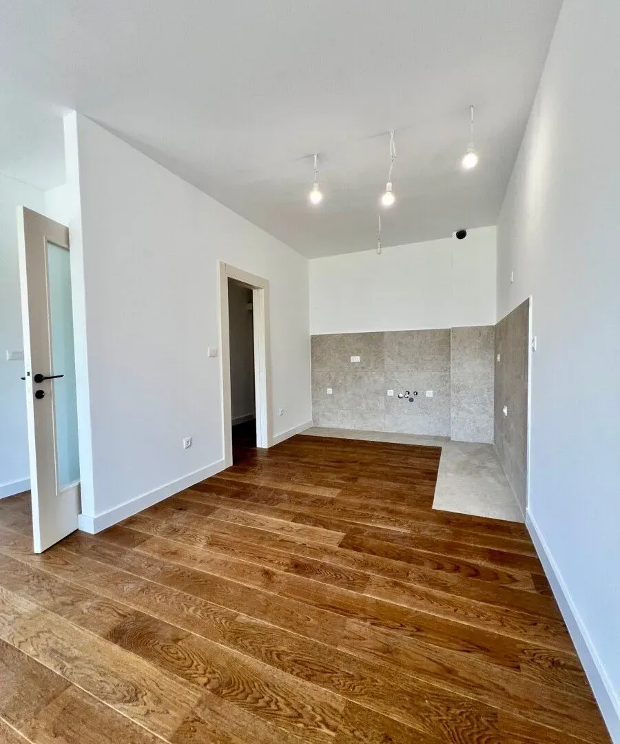 Rent, three bedroom apartment, 115m², Preko Morače, Podgorica