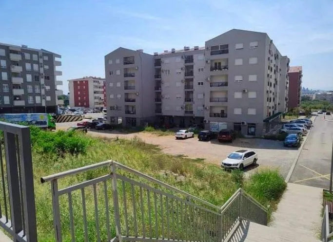 Izdavanje, dvosoban stan, 69m², Ljubović, Podgorica