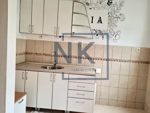 Rent, house, 300m², Stari Aerodrom, Podgorica - image 6