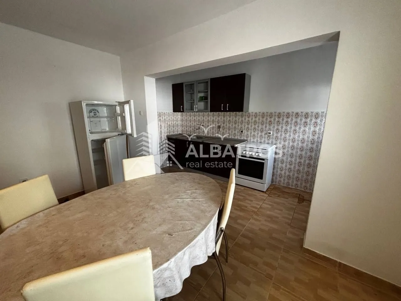 Rent, house, 150m², Polje, Bar