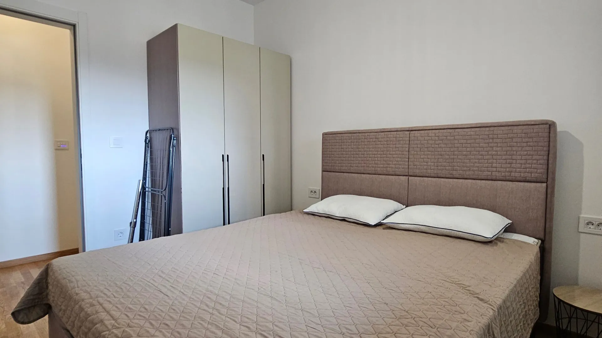 Rent, one bedroom apartment, 46m², Stari Aerodrom, Podgorica