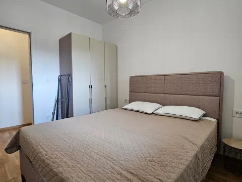 Izdavanje, jednosoban stan, 46m², Stari Aerodrom, Podgorica - image 7
