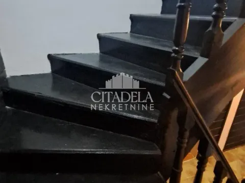 Prodaja, trosoban stan, 91m², Labudovo Brdo, Beograd - image 7