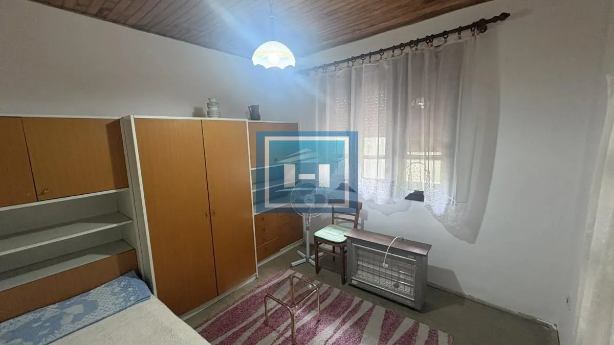 Prodaja, kuća, 157m², Ribarski put, Jagodina