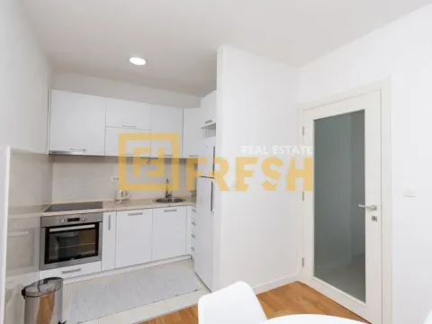 Izdavanje, jednosoban stan, 47m², City Kvart, Podgorica - image 8