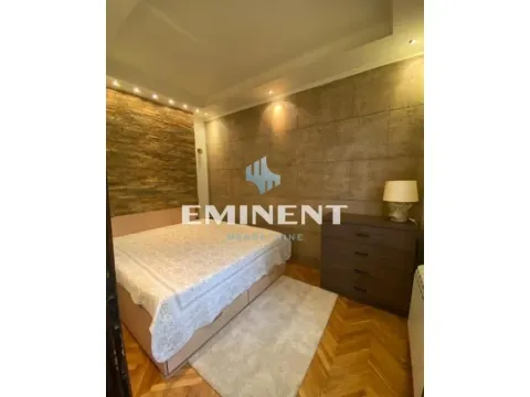 Rent, three bedroom apartment, 75m², Vračar Hram, Vračar Sve Podlokacije - image 9