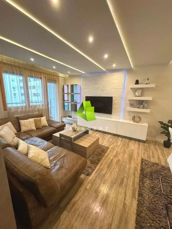 Izdavanje, trosoban stan, 75m², Medijana, Niš