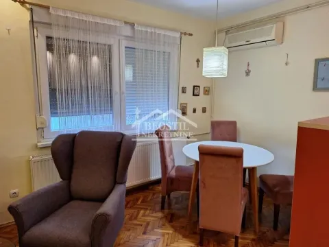 Izdavanje, dvosoban stan, 40m², Karaburma, Palilula Sve Podlokacije - image 3