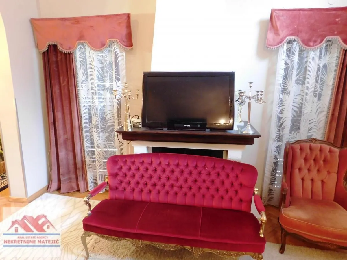 Prodaja, kuća, 300m², Kragujevac, Srbija