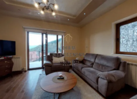 Izdavanje, kuća, 150m², Radanovići, Kotor - image 2