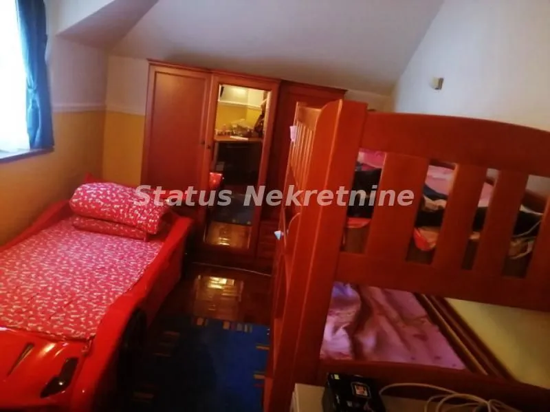 Prodaja, kuća, 600m², Sremska Kamenica, Petrovaradin