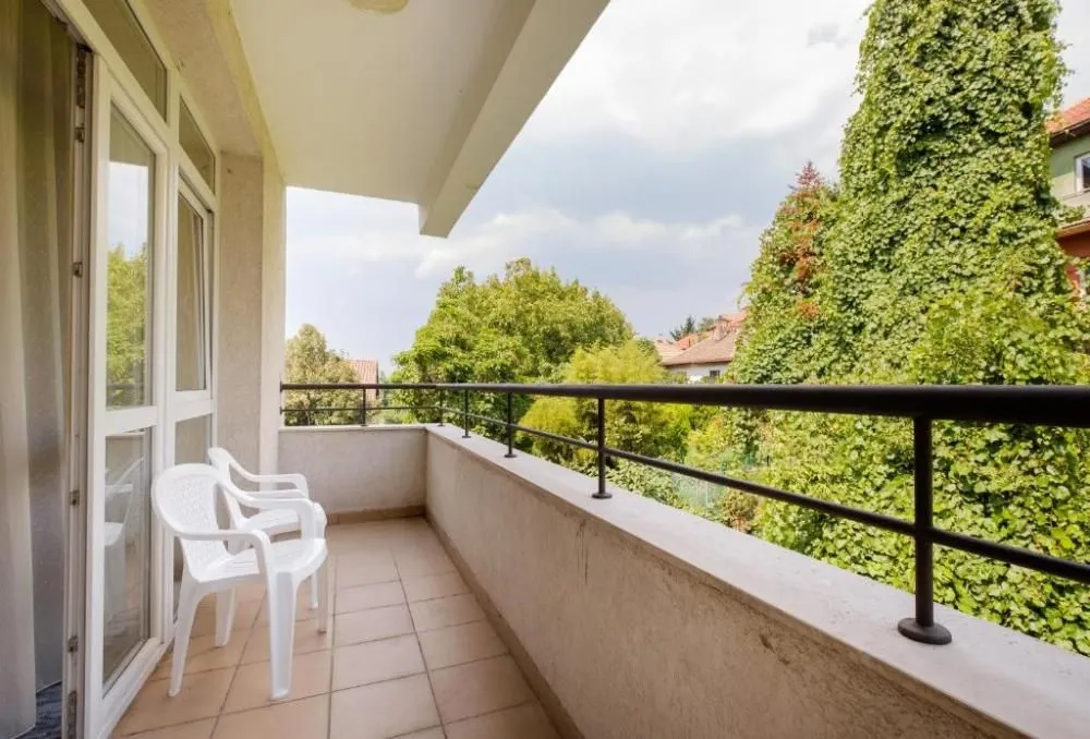 Sale, four bedroom apartment, 136m², Autokomanda, Voždovac Sve Podlokacije