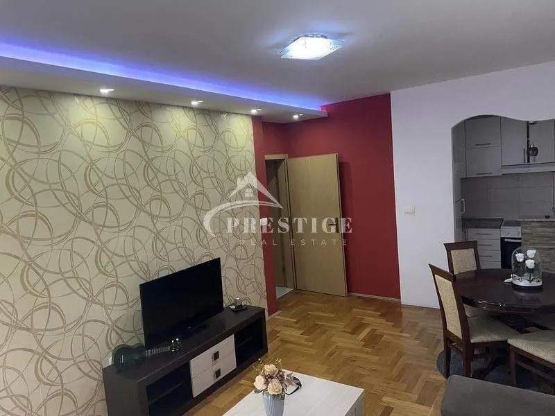 Rent, one bedroom apartment, 40m², Stari Aerodrom, Podgorica