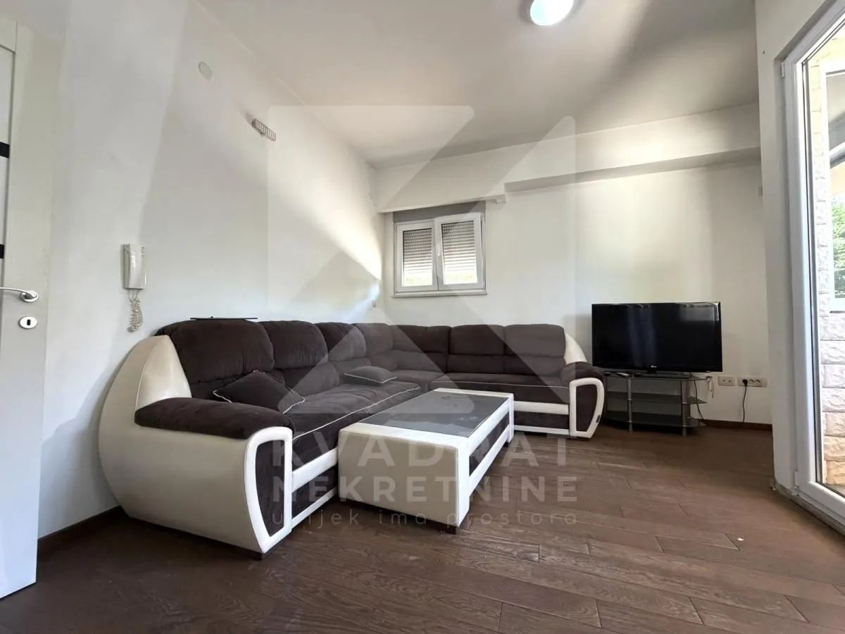 Rent, one bedroom apartment, 40m², City Kvart, Podgorica