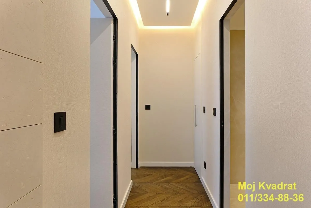 Prodaja, trosoban stan, 82m², Savski Venac, Beograd
