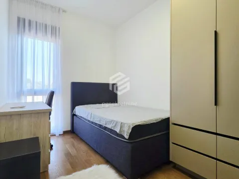 Rent, two bedroom apartment, 65m², Vezirov Most, Podgorica - image 11