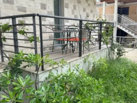 Rent, studio apartment, 33m², Bečići, Budva - image 7