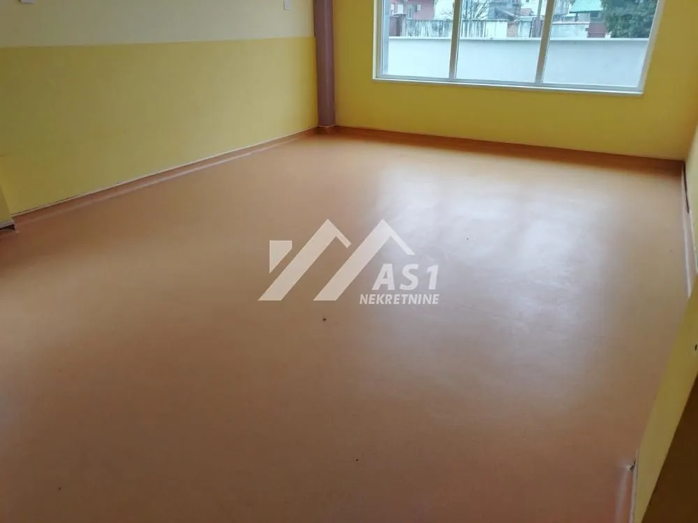 Sale, office space, 149m², Detelinara, Novi Sad Sve Podlokacije