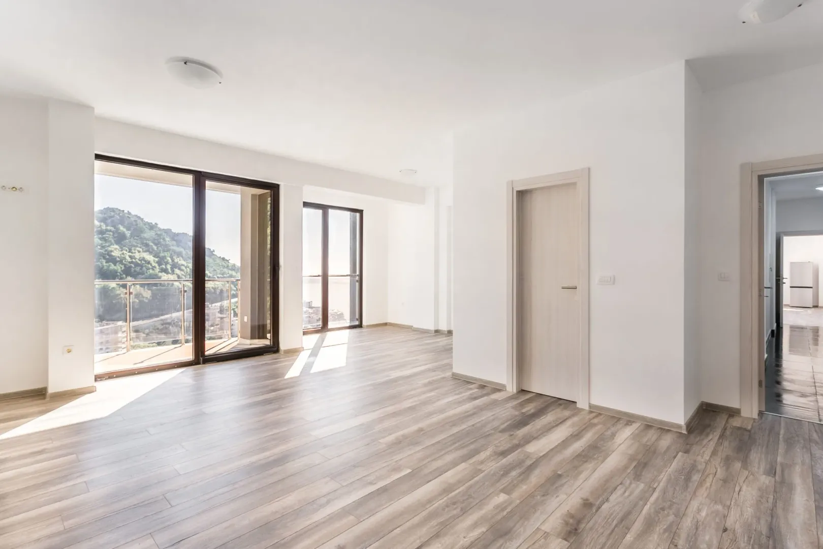 Prodaja, trosoban stan, 132m², Budva, Crna Gora