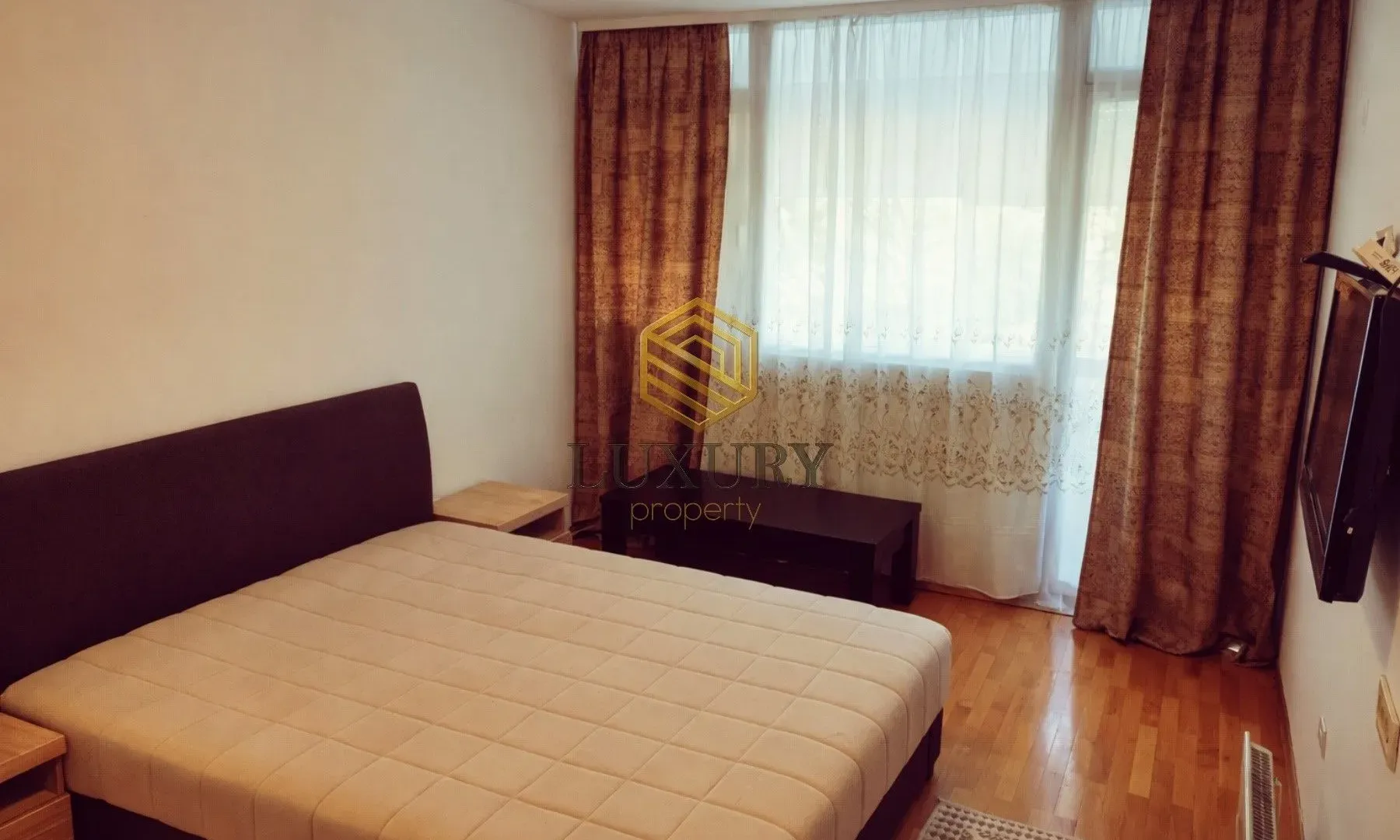 Izdavanje, jednosoban stan, 59m², Blok 5, Podgorica