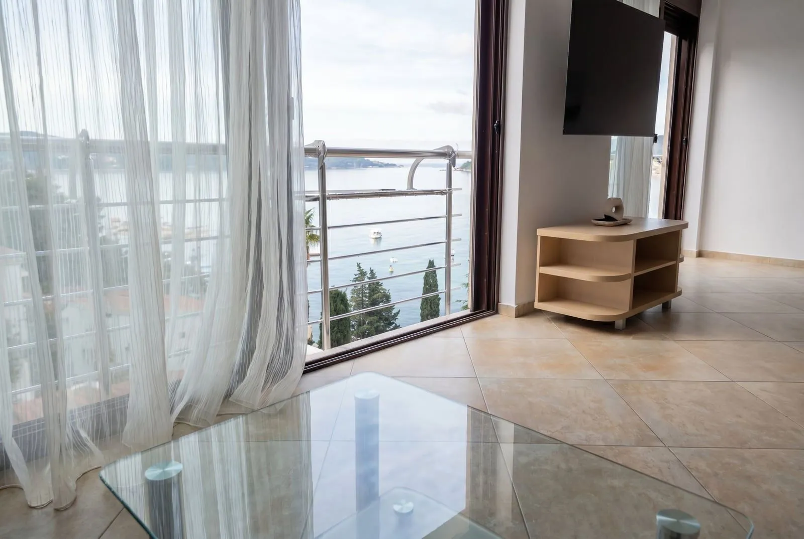 Sale, three bedroom apartment, 68m², Rafailovići, Budva