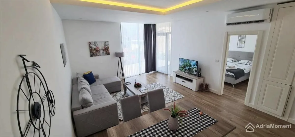 Prodaja, jednosoban stan, 54m², Donja Lastva, Tivat