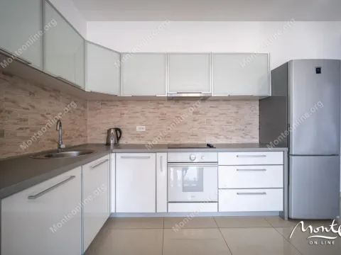 Sale, one bedroom apartment, 56m², Dobrota, Kotor - image 10