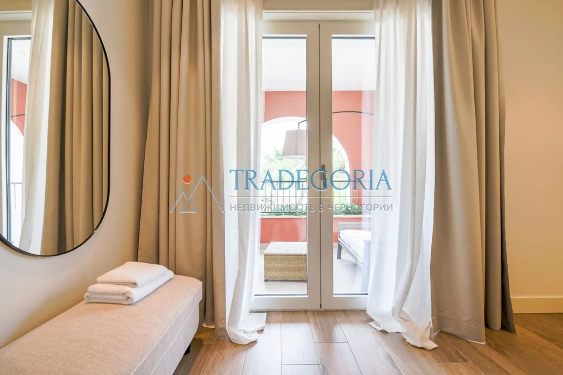Prodaja, jednosoban stan, 70m², Luštica, Herceg Novi