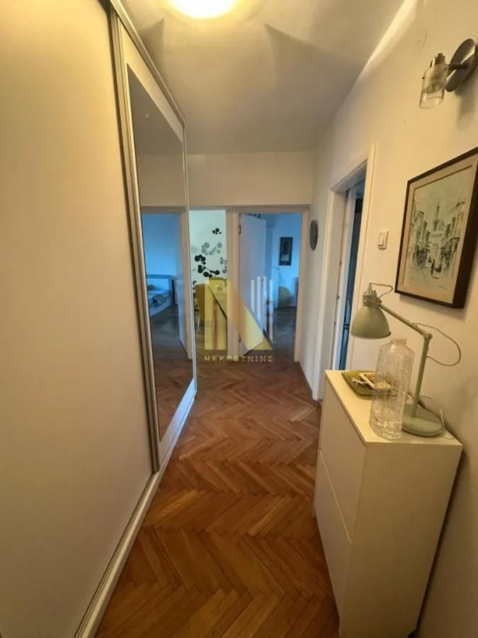 Prodaja, dvosoban stan, 58m², Kej, Novi Sad Sve Podlokacije