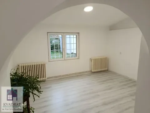 Izdavanje, kuća, 27m², Obrenovac, Beograd - image 9