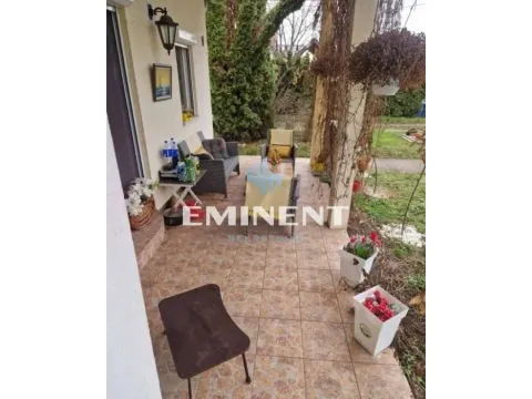 Prodaja, kuća, 219m², Altina, Beograd - image 12