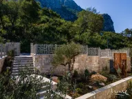 Sale, house, 227m², Tudorovići, Budva - image 9