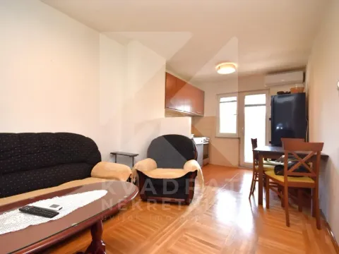 Rent, one bedroom apartment, 40m², Preko Morače, Podgorica - image 2